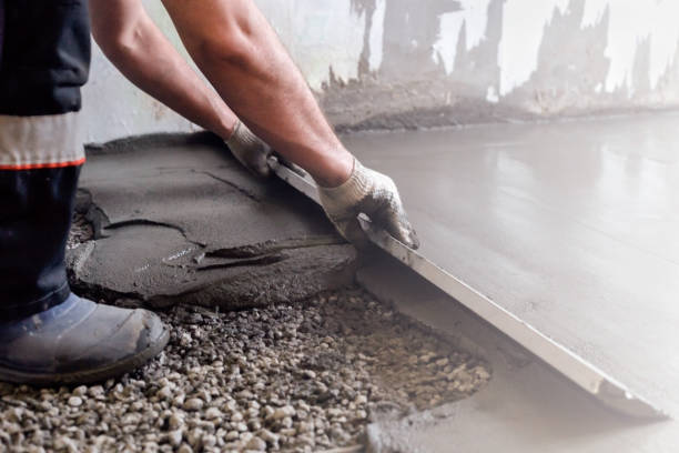 Best Concrete Pool Decks in New Middletown, OH